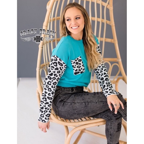 LAST 1 Crazy Train NWT Boutique Blue Cheetah top - Picture 2 of 9